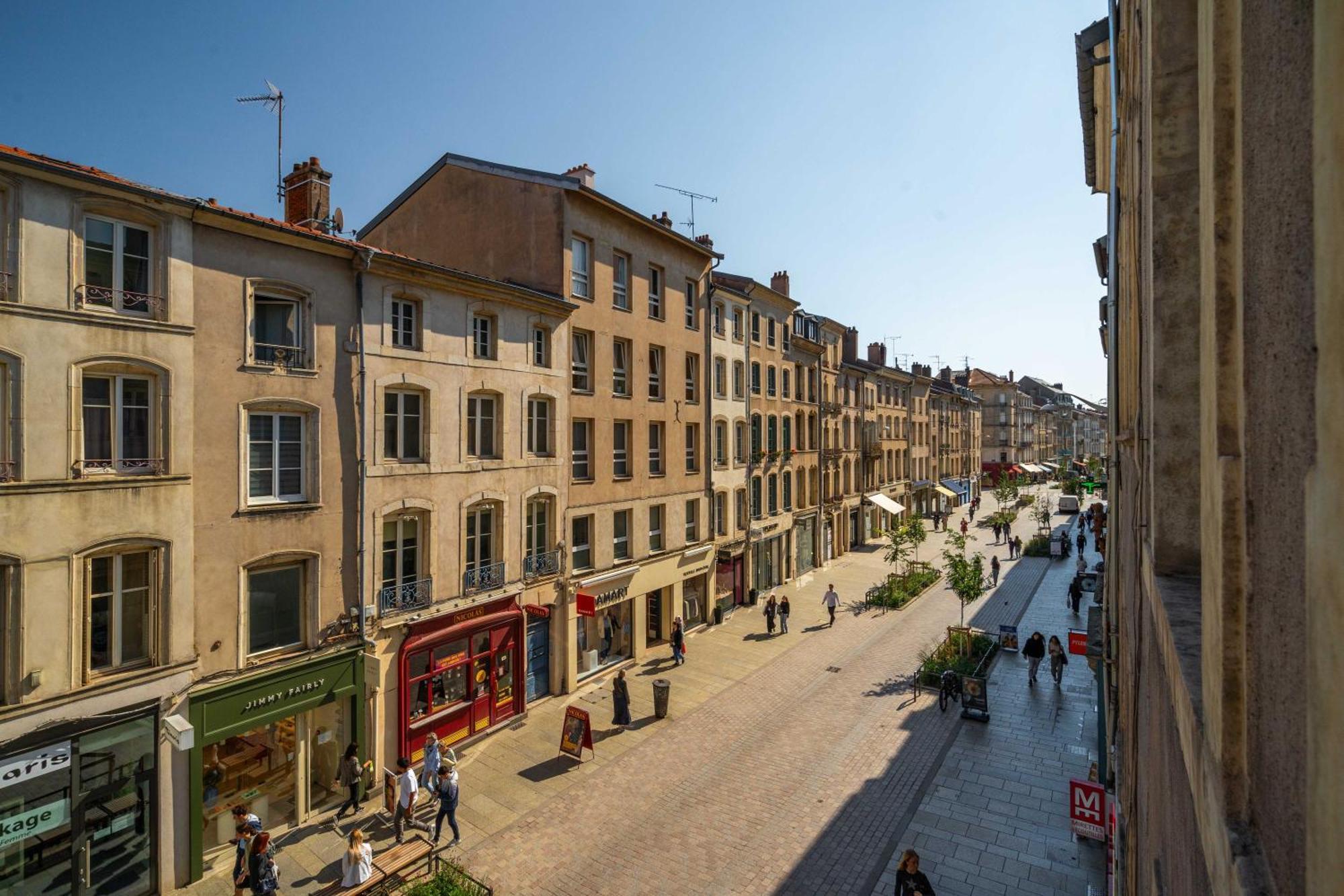 Apartamento Le Coeur Des Dominicains - Pour 6 Centre De Nancy Exterior foto