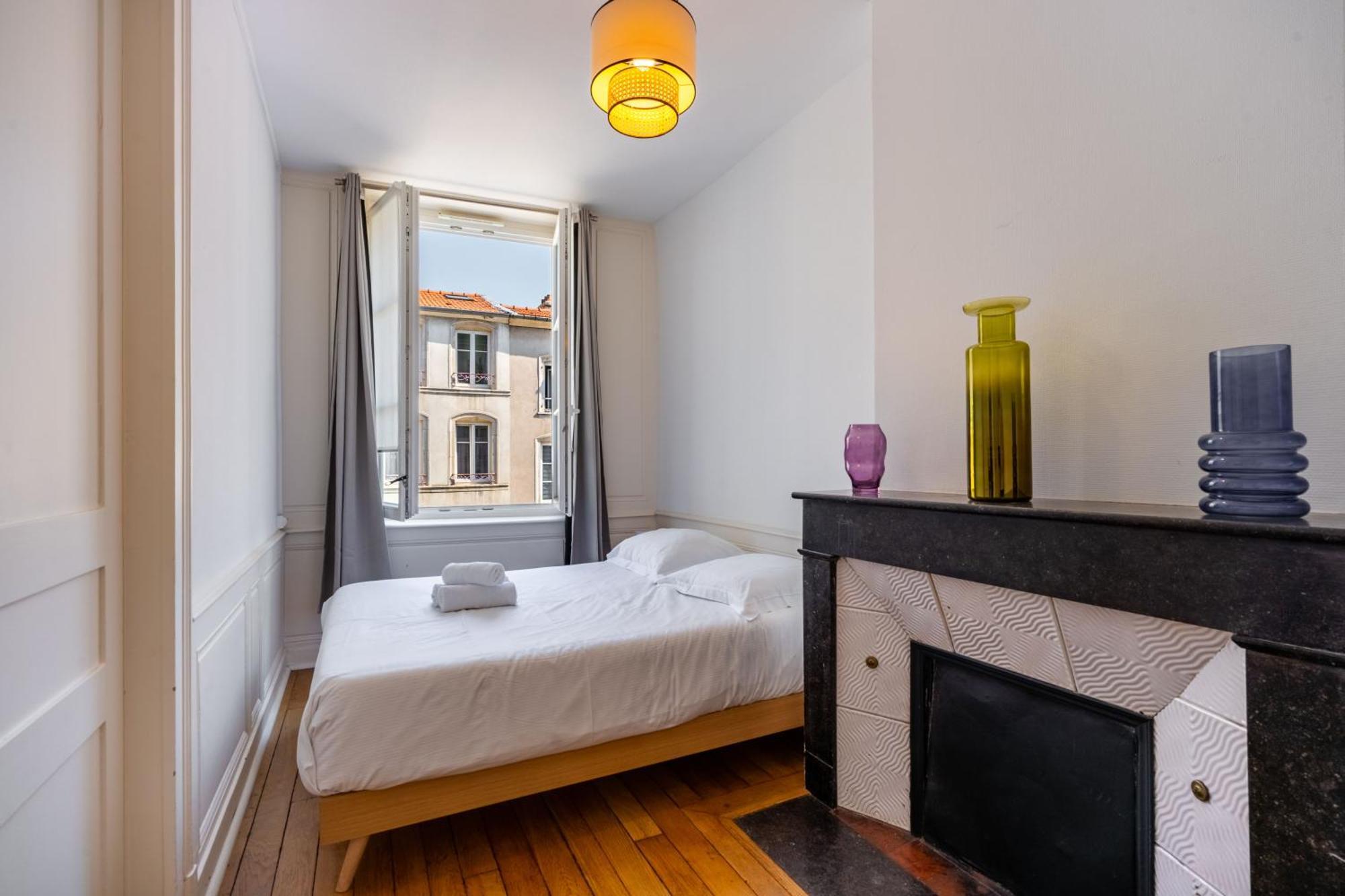 Apartamento Le Coeur Des Dominicains - Pour 6 Centre De Nancy Exterior foto